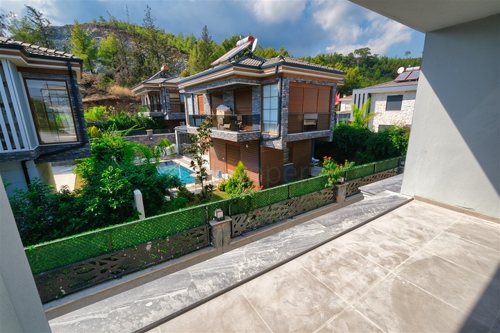 Вілла планування 3 + 1 в районі Кемер - Анталія 