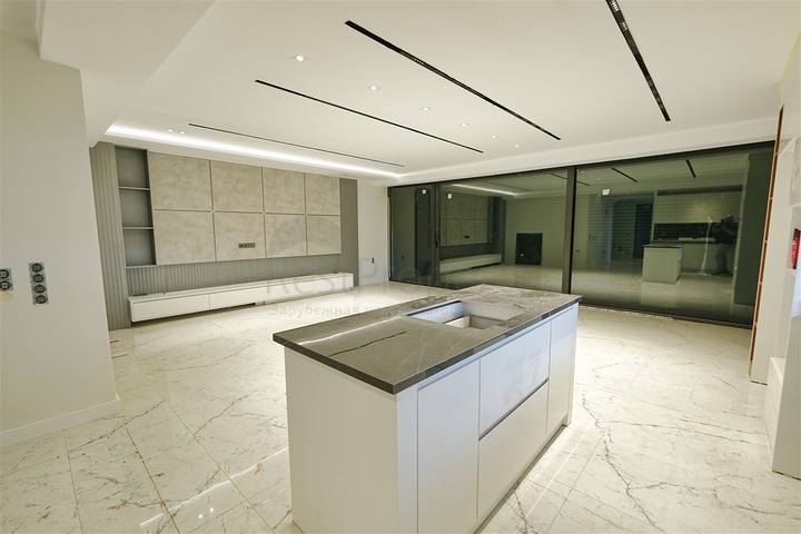 Вілла планування 4 + 1 в районі Кемер - Анталія 