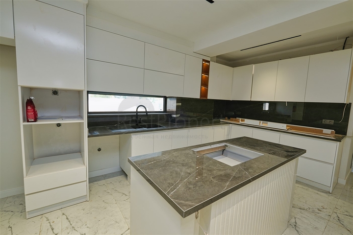 Вілла планування 4 + 1 в районі Кемер - Анталія 