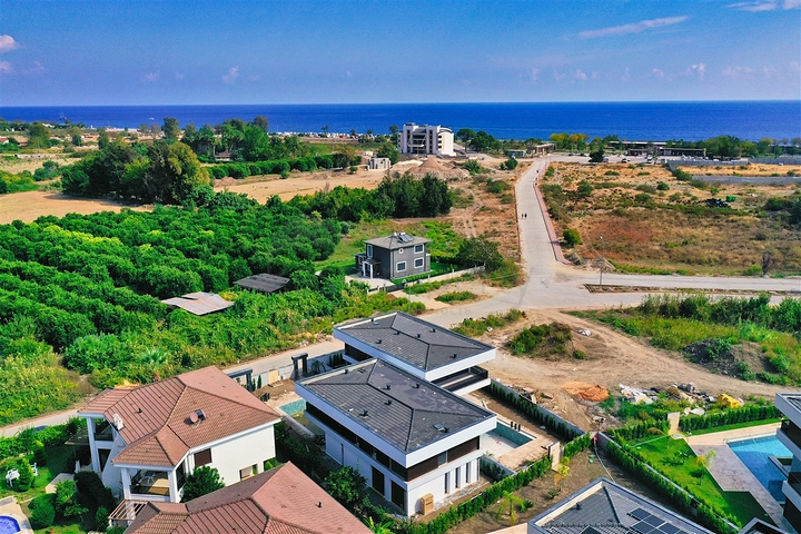 Вілла планування 4 + 1 в районі Кемер - Анталія 