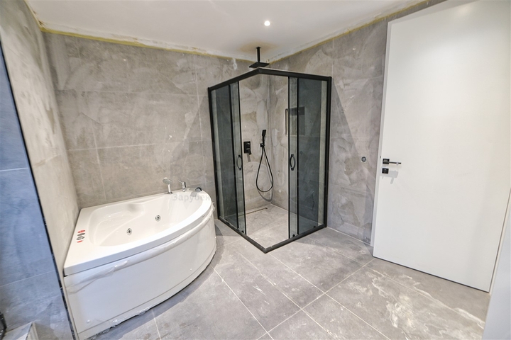 Вілла планування 4 + 1 в районі Кемер - Анталія 