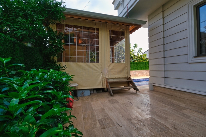 Вілла планування 3 + 2 в районі Кемер-Анталія 