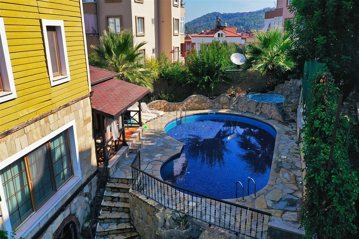 Вілла планування 6 + 1 в районі Кемер - Анталія 