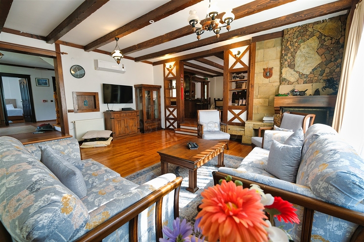 Вілла планування 6 + 1 в районі Кемер - Анталія 