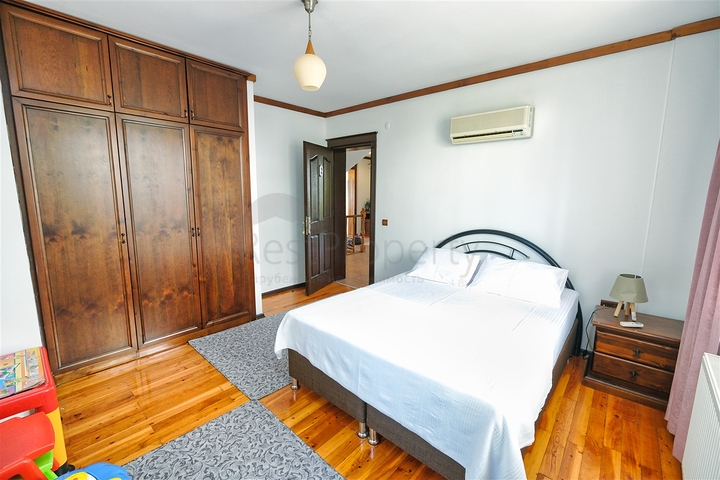 Вілла планування 6 + 1 в районі Кемер - Анталія 