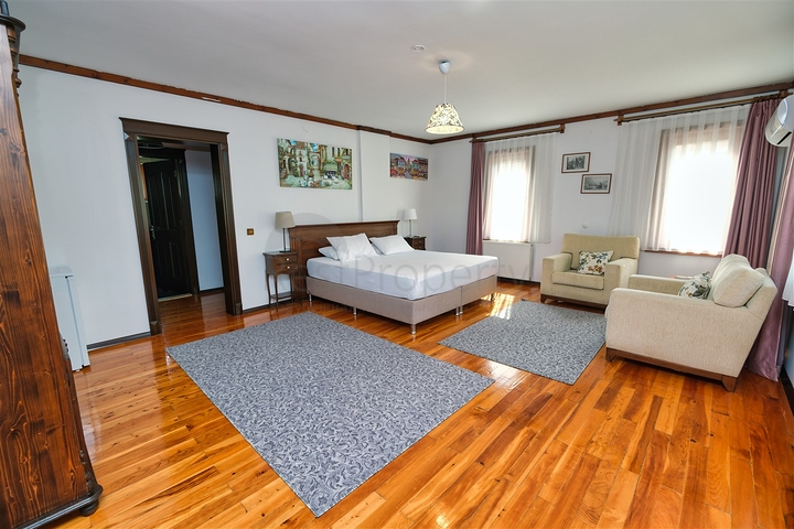 Вілла планування 6 + 1 в районі Кемер - Анталія 