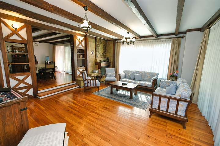 Вілла планування 6 + 1 в районі Кемер - Анталія 