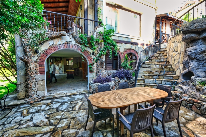 Вілла планування 6 + 1 в районі Кемер - Анталія 