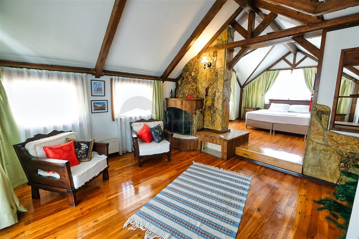 Вілла планування 6 + 1 в районі Кемер - Анталія 