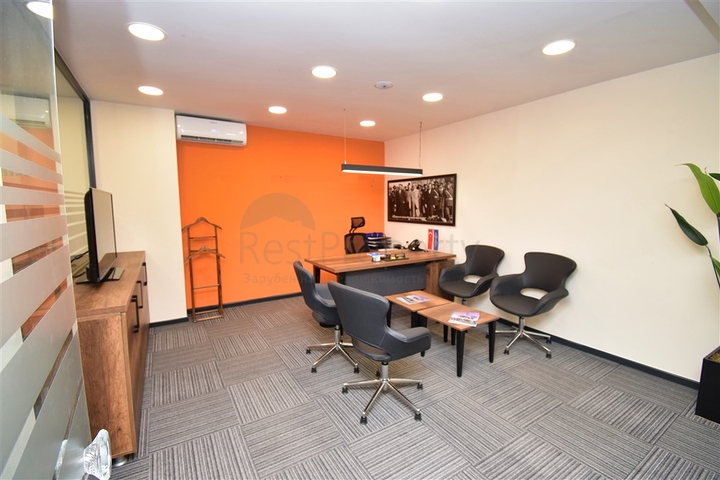 На продаж виставлений Комерційний об'єкт в районі Кепез-Анталія 