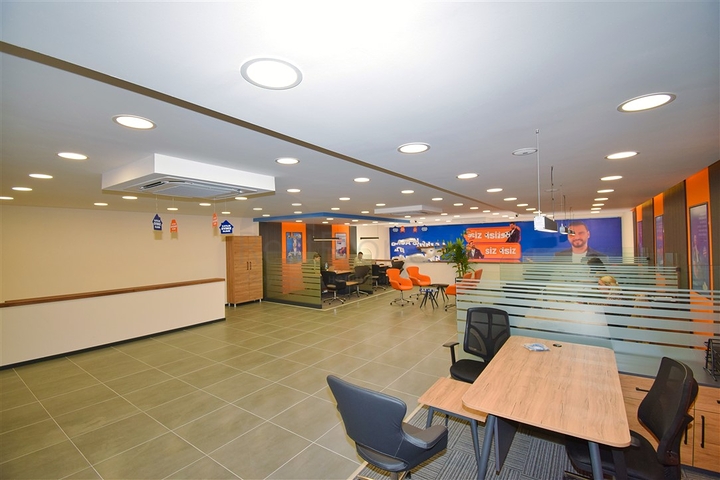 На продаж виставлений Комерційний об'єкт в районі Кепез-Анталія 