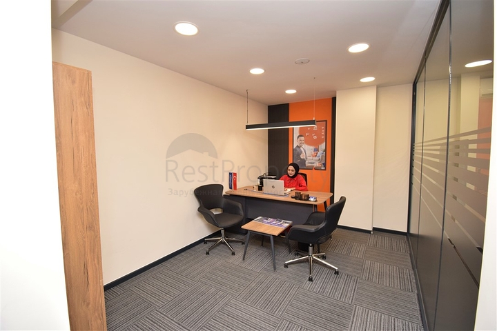 На продаж виставлений Комерційний об'єкт в районі Кепез-Анталія 