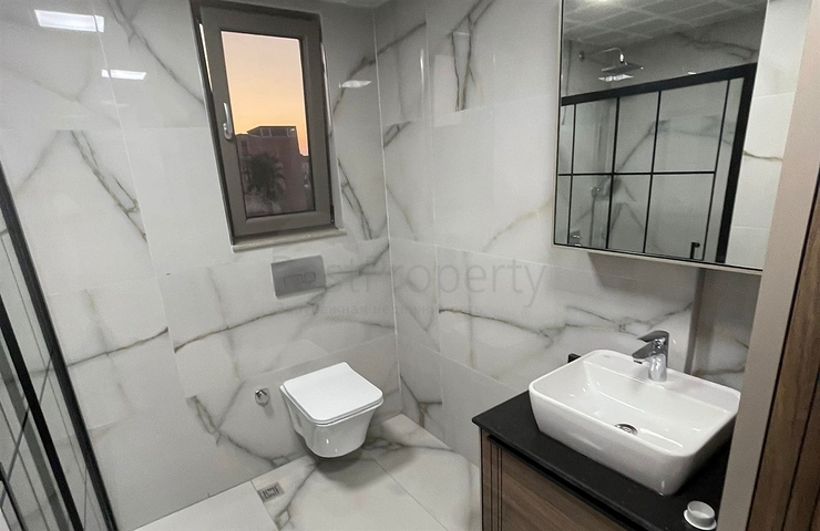 Вілла планування 4 + 1 в мікрорайоні Кадріє - Анталія 