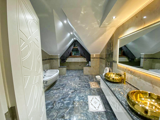 Вілла планування 4 + 1 в районі Кемер - Анталія 