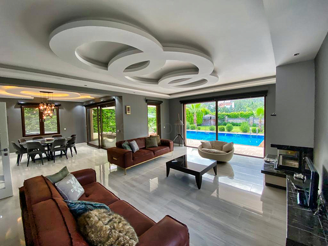 Вілла планування 4 + 1 в районі Кемер - Анталія 