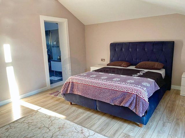 Вілла планування 4 + 1 в районі Кемер - Анталія 