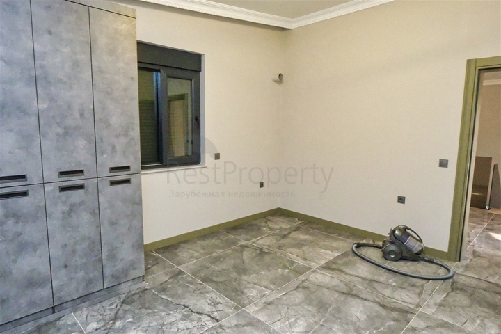 Вілла планування 7 + 1 в мікрорайоні Айдинлик - Анталія 