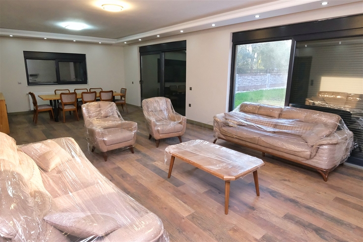 Вілла планування 7 + 1 в мікрорайоні Айдинлик - Анталія 