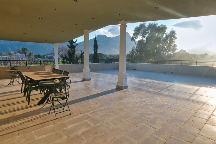 Вілла планування 7 + 1 в мікрорайоні Айдинлик - Анталія 