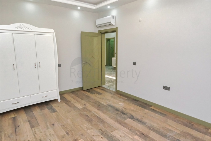 Вілла планування 7 + 1 в мікрорайоні Айдинлик - Анталія 