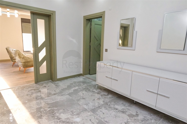 Вілла планування 7 + 1 в мікрорайоні Айдинлик - Анталія 