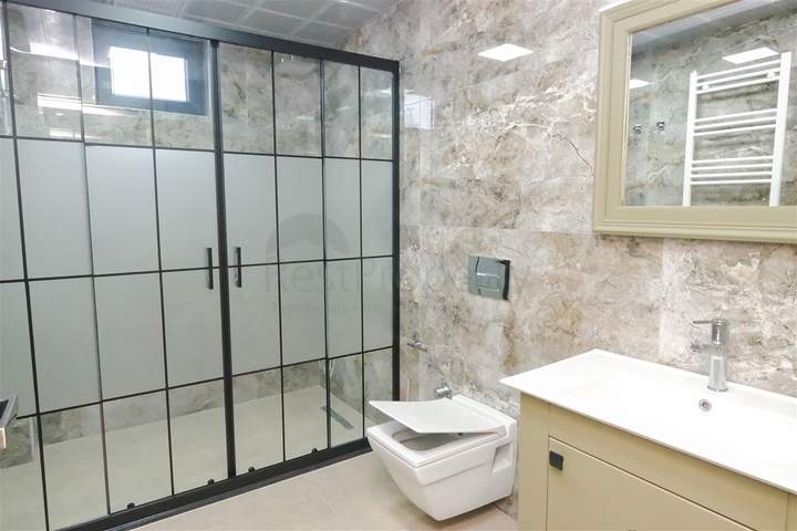 Вілла планування 7 + 1 в мікрорайоні Айдинлик - Анталія 