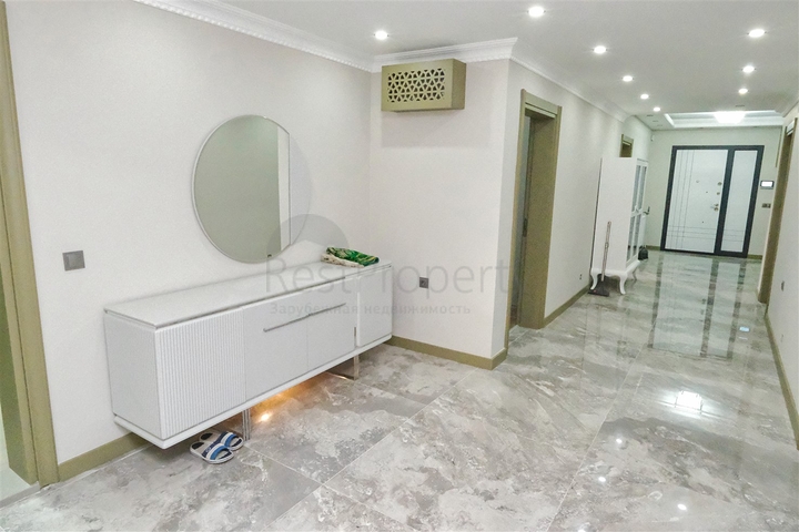 Вілла планування 7 + 1 в мікрорайоні Айдинлик - Анталія 