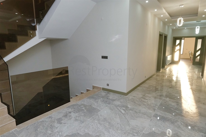 Вілла планування 7 + 1 в мікрорайоні Айдинлик - Анталія 