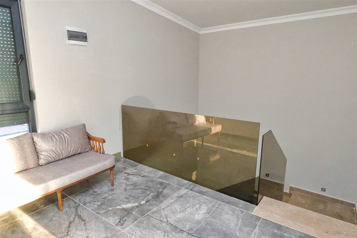 Вілла планування 7 + 1 в мікрорайоні Айдинлик - Анталія 