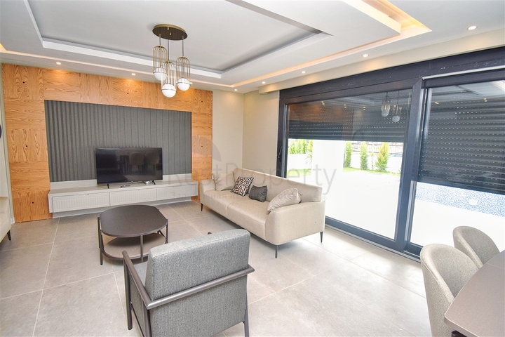 Вілла планування 4 + 1 в районі Кемер - Анталія 