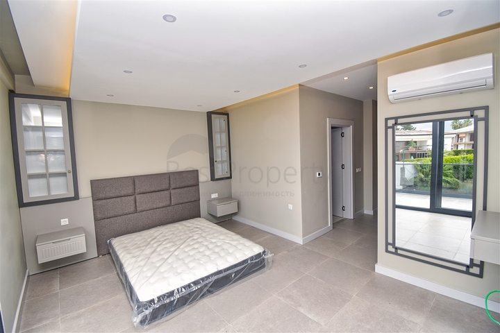 Вілла планування 4 + 1 в районі Кемер - Анталія 