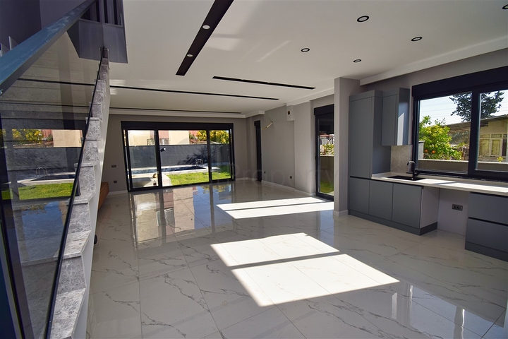 Вілла планування 3 + 1 в мікрорайоні Ерменек - Анталія 