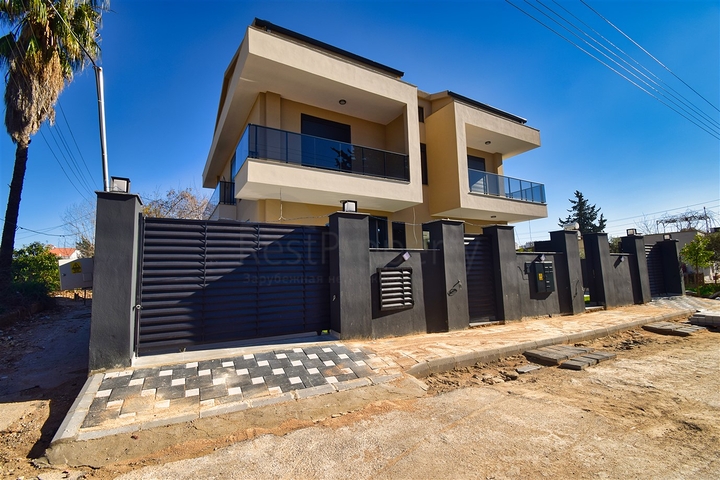 Вілла планування 3 + 1 в мікрорайоні Ерменек - Анталія 