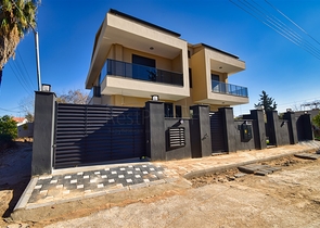 Вілла планування 3 + 1 в мікрорайоні Ерменек - Анталія 