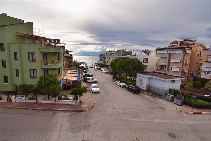 Квартира планування 3 + 1 в мікрорайоні Ширіньяли - Анталія 