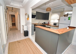 Квартира планування 3 + 1 в мікрорайоні Ширіньяли - Анталія 