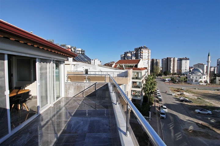 Квартира планування 5 + 2 дуплекс в мікрорайоні Чаглаян-Анталія 