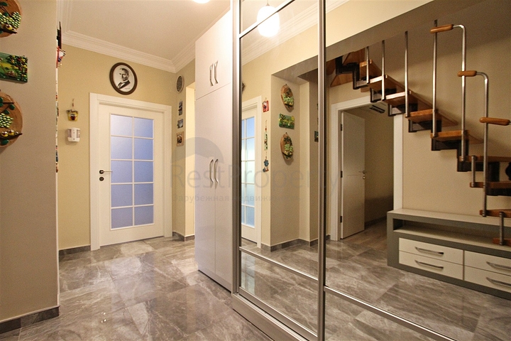 Квартира планування 5 + 2 дуплекс в мікрорайоні Чаглаян-Анталія 