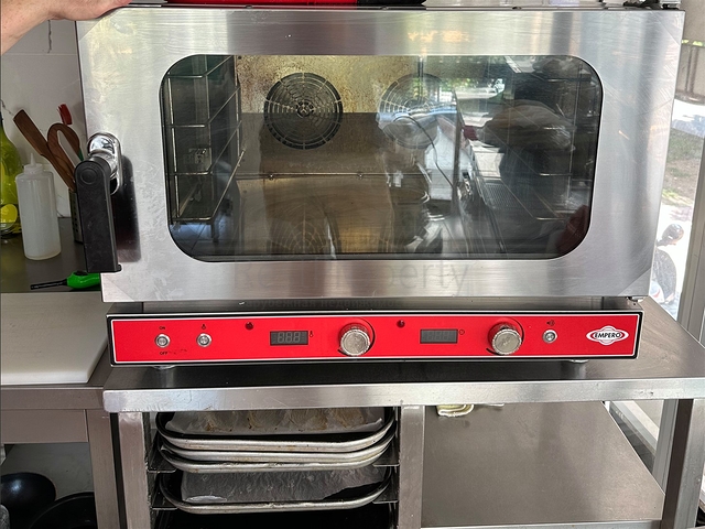 На продаж виставлений діючий бізнес, Ресторан в центтрі міста Анталія 