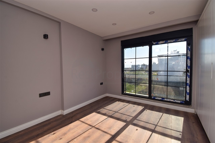 Інвестиційний проект вілли планування 5 + 1 в мікрорайоні Ерменек - Анталія 