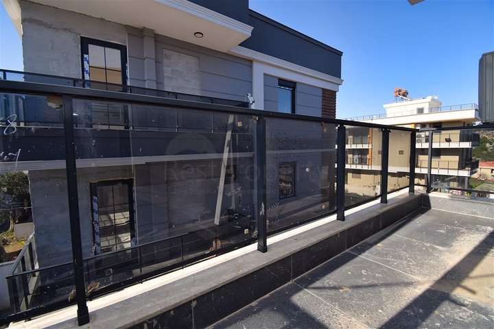 Інвестиційний проект вілли планування 5 + 1 в мікрорайоні Ерменек - Анталія 