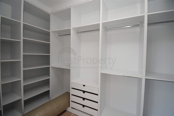 Вілла планування 4 + 1 в мікрорайоні Ерменек - Анталія 