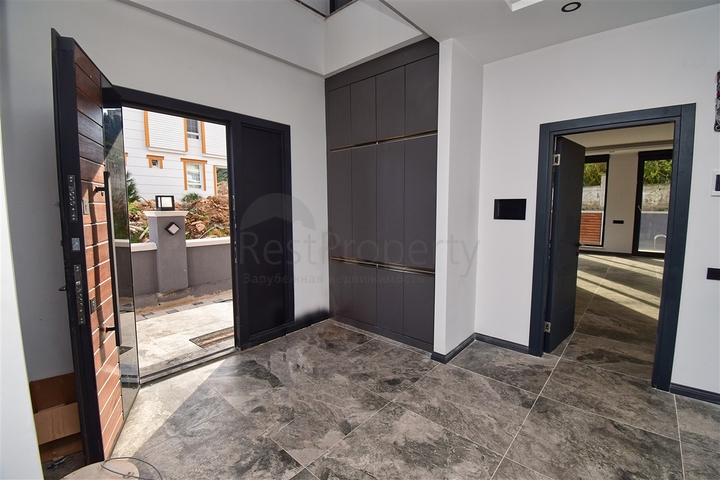 Вілла планування 4 + 1 в мікрорайоні Ерменек - Анталія 