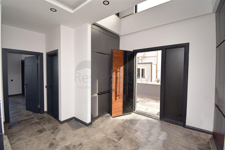 Вілла планування 4 + 1 в мікрорайоні Ерменек - Анталія 