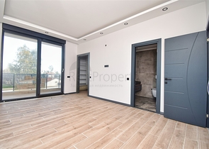 Вілла планування 4 + 1 в мікрорайоні Ерменек - Анталія 