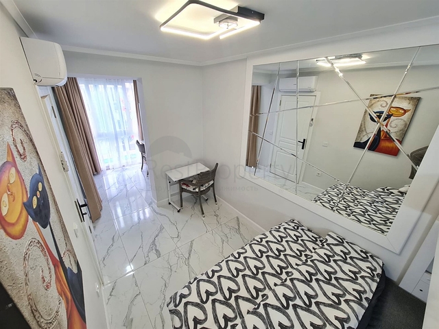 Квартира планування 4 + 1 дуплекс в районі Кемер-Анталія 