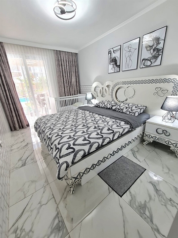 Квартира планування 4 + 1 дуплекс в районі Кемер-Анталія 