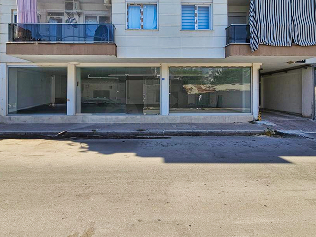 На продаж виставлено Комерційне приміщення в мікрорайоні Учген-Анталія 