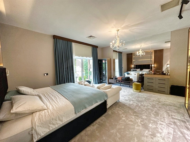 Вілла планування 5 + 1 в районі Дошемеалти - Анталія 