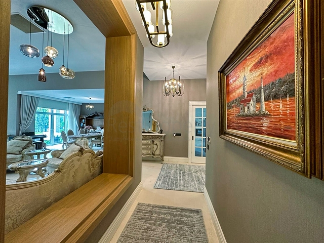 Вілла планування 5 + 1 в районі Дошемеалти - Анталія 